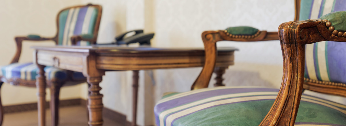 Was ist der Unterschied zwischen Hausbock, Holzbock und Holzwurm?